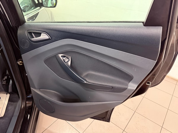 Used Ford C-Max 2015 for sale - 75414799: Photo 33