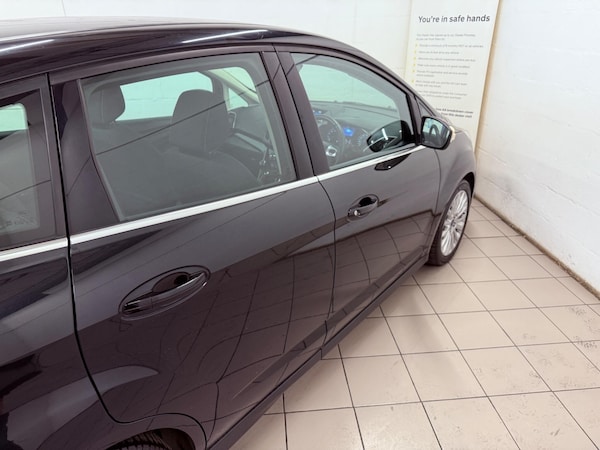Used Ford C-Max 2015 for sale - 75414799: Photo 37
