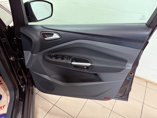 Used Ford C-Max 2015 for sale - 75414799: Photo 38