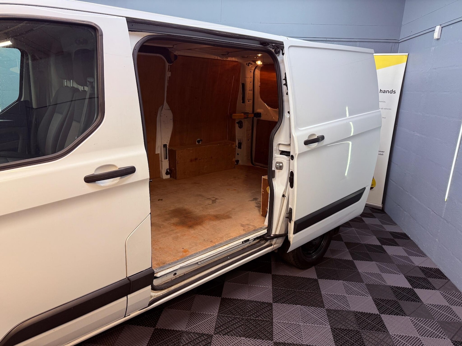 Used Ford Transit Custom 2020 for sale - 76085145: Photo 5