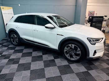 Used Audi e-tron 2020 for sale - 78307427: Photo