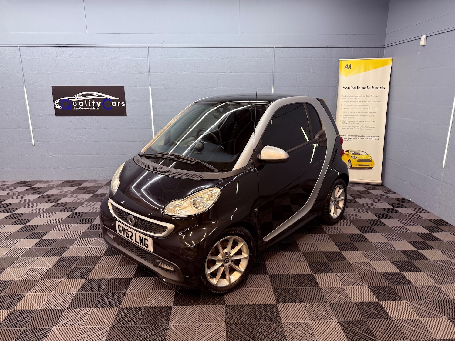 Used smart fortwo 2012 for sale - 76742688: Photo 2