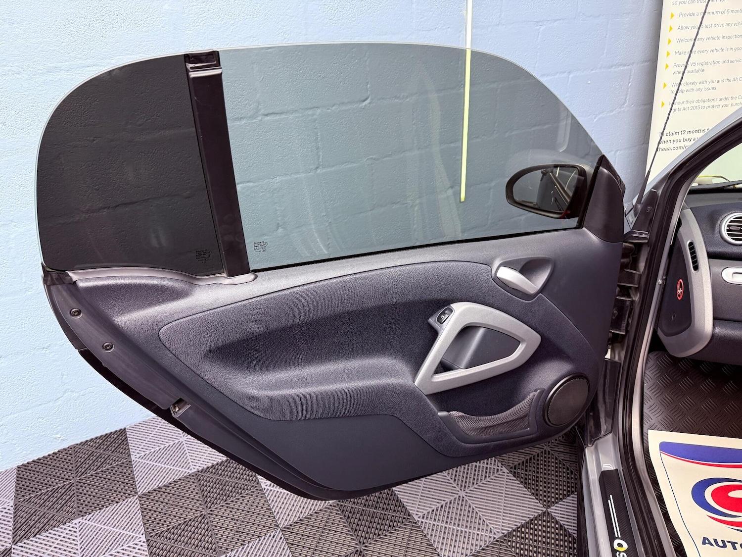 Used smart fortwo 2012 for sale - 76742688: Photo 22