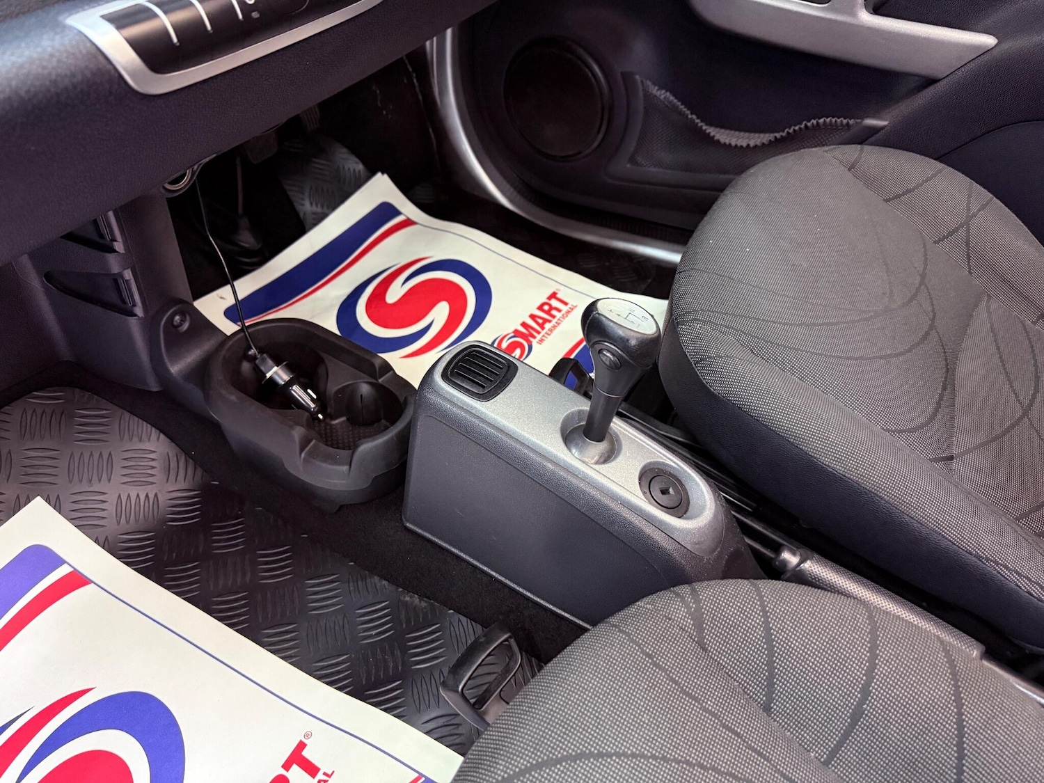 Used smart fortwo 2012 for sale - 76742688: Photo 24