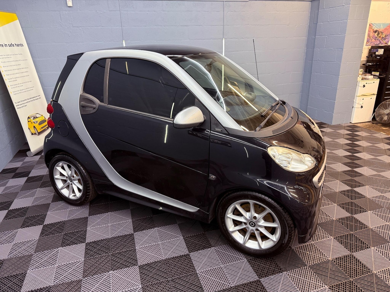 Used smart fortwo 2012 for sale - 76742688: Photo 3