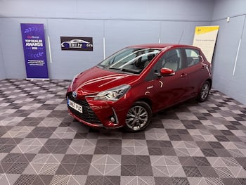 Used Toyota Yaris 2017 for sale - 79836560: Photo