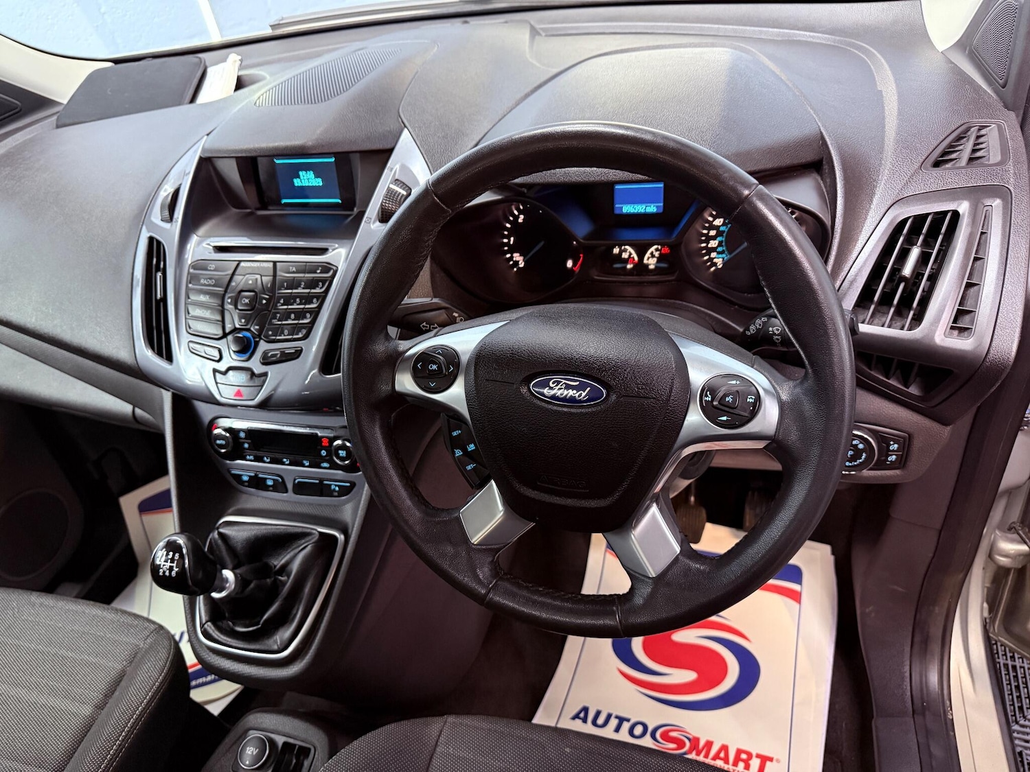 Used Ford Grand Tourneo Connect 2014 for sale - 76997506: Photo 31