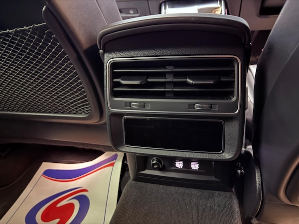 Used Audi Q8 for sale - 76227142: Photo 29