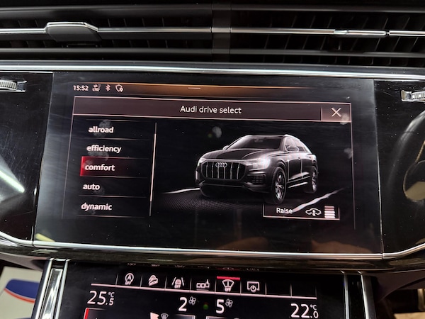 Used Audi Q8 for sale - 76227142: Photo 48