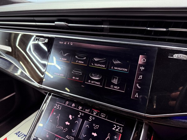 Used Audi Q8 for sale - 76227142: Photo 50