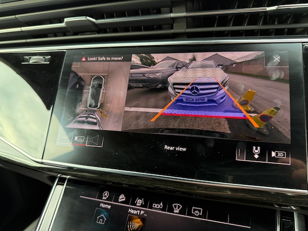 Used Audi Q8 for sale - 76227142: Photo 54