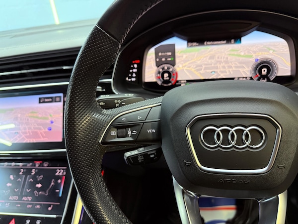 Used Audi Q8 for sale - 76227142: Photo 63