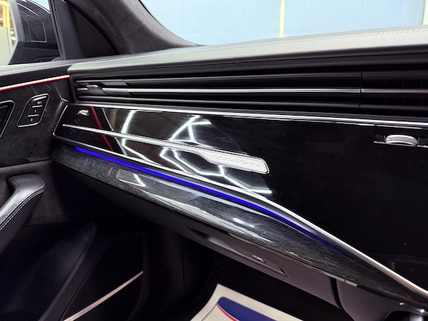 Used Audi Q8 for sale - 76227142: Photo 75