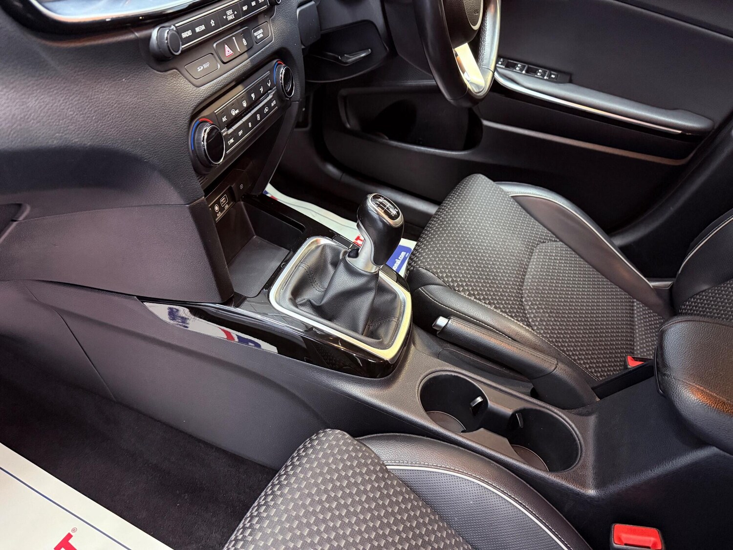 Used Kia Ceed 2019 for sale - 76388588: Photo 30