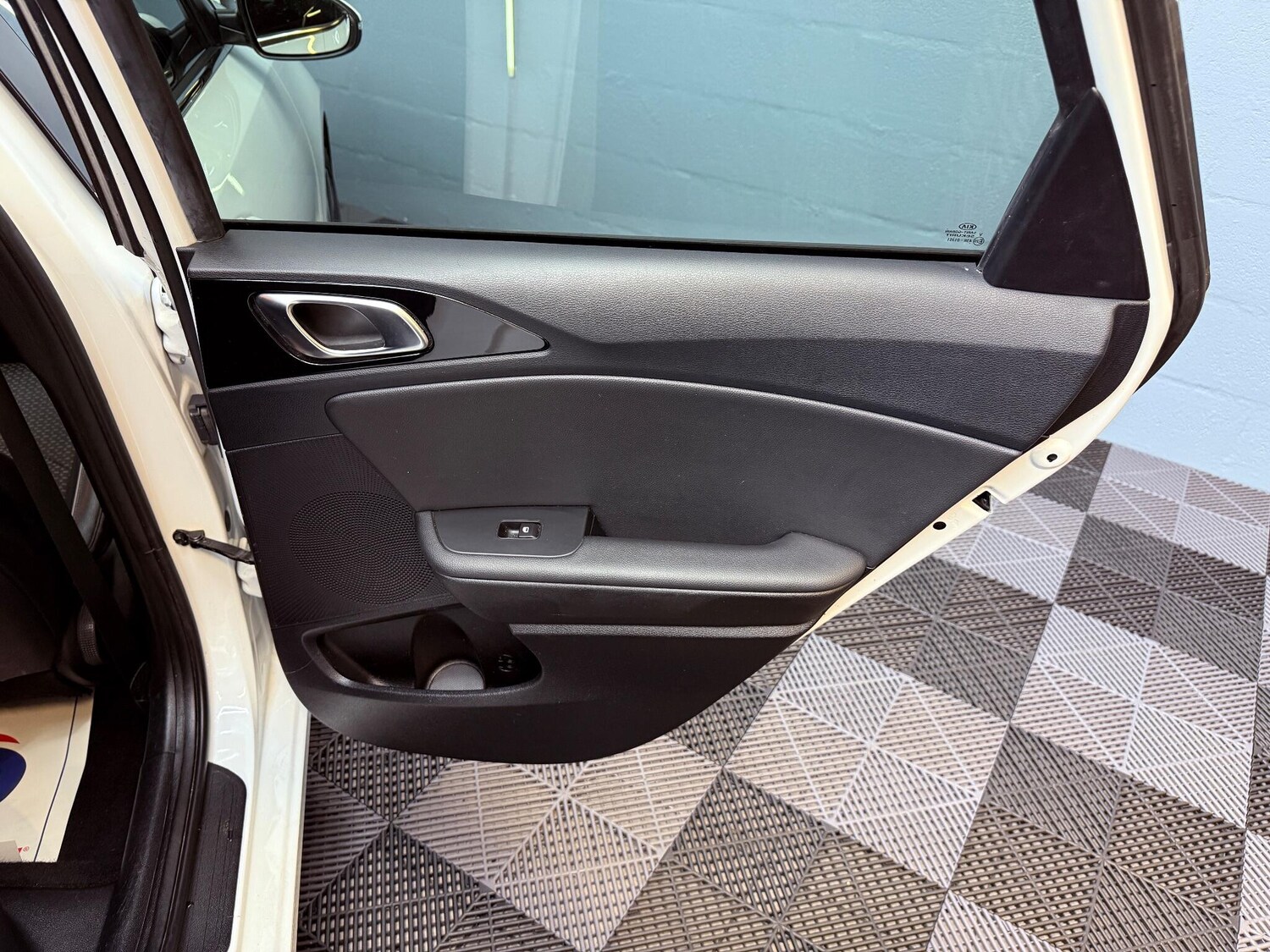 Used Kia Ceed 2019 for sale - 76388588: Photo 45