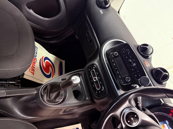 Used smart fortwo 2018 for sale - 75103509: Photo 15