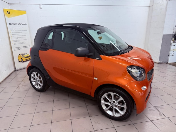 Used smart fortwo 2018 for sale - 75103509: Photo 2
