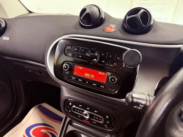 Used smart fortwo 2018 for sale - 75103509: Photo 30