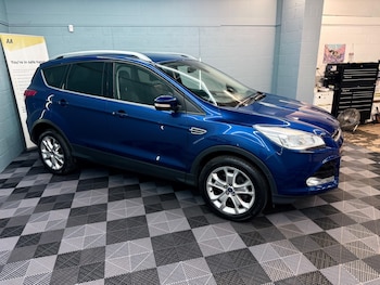 Used Ford Kuga 2015 for sale - 77040909: Photo
