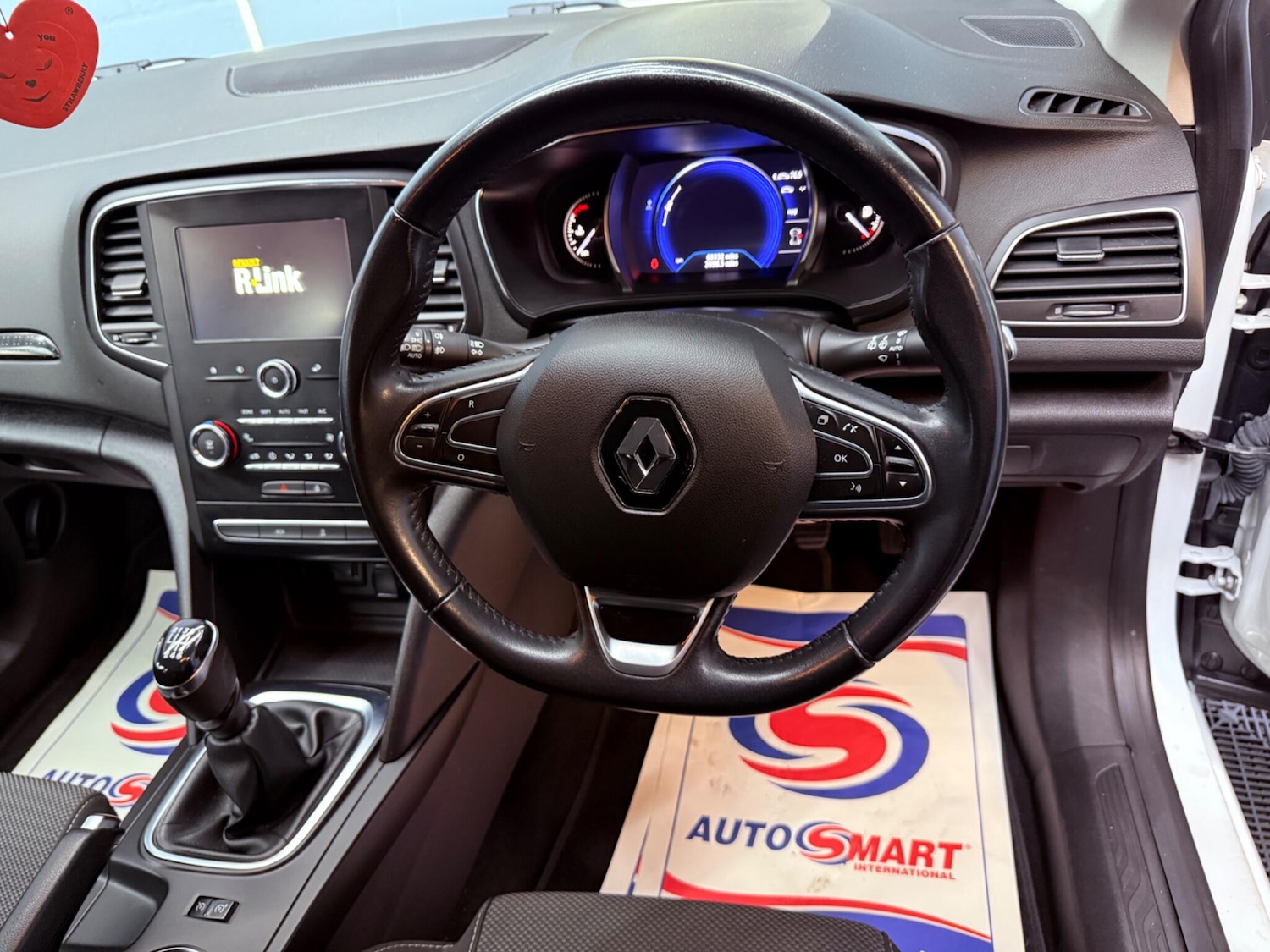 Used Renault Megane 2020 for sale - 76573475: Photo 43