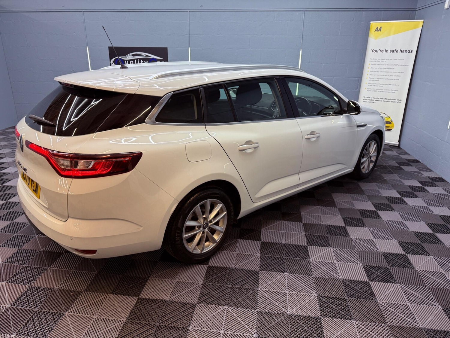 Used Renault Megane 2020 for sale - 76573475: Photo 48