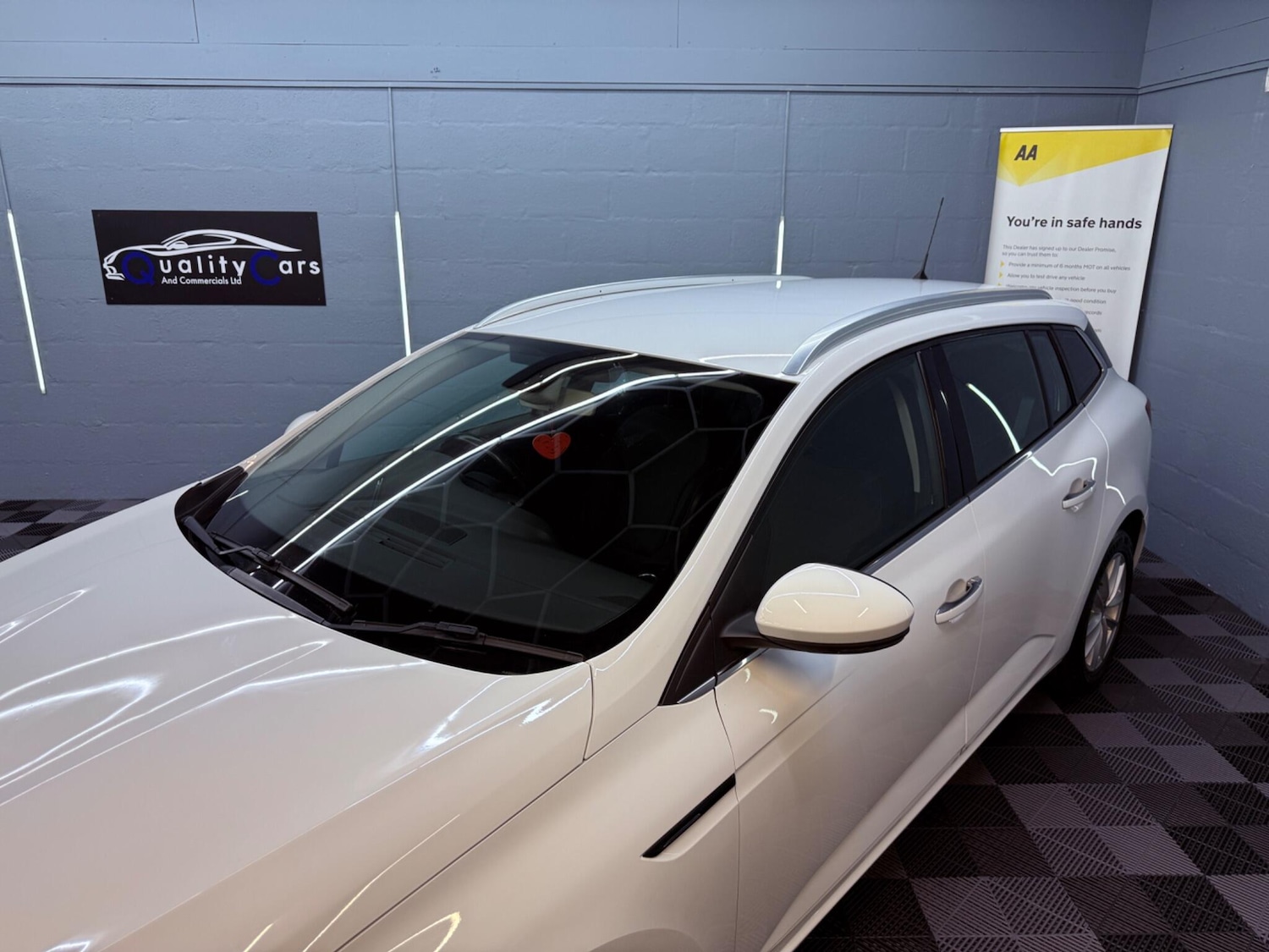 Used Renault Megane 2020 for sale - 76573475: Photo 5