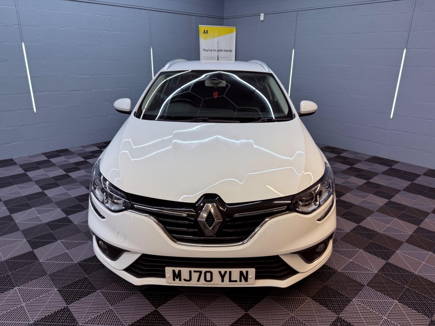 Used Renault Megane 2020 for sale - 76573475: Photo 7