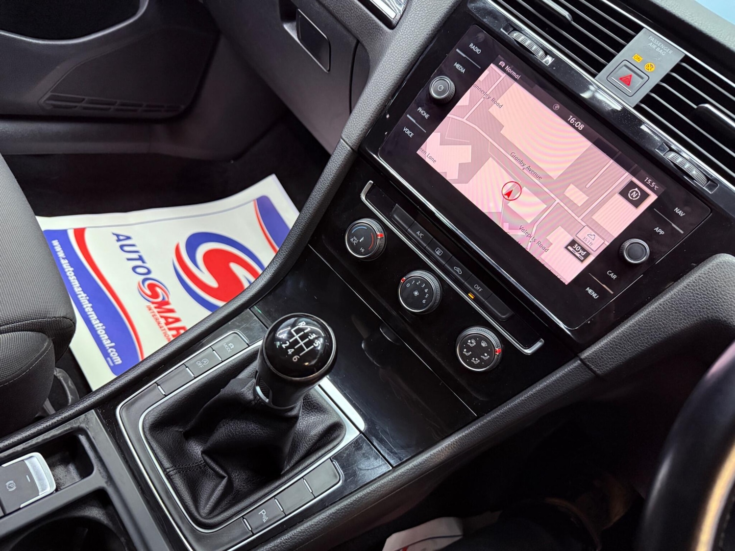 Used Volkswagen Golf 2017 for sale - 76987632: Photo 26