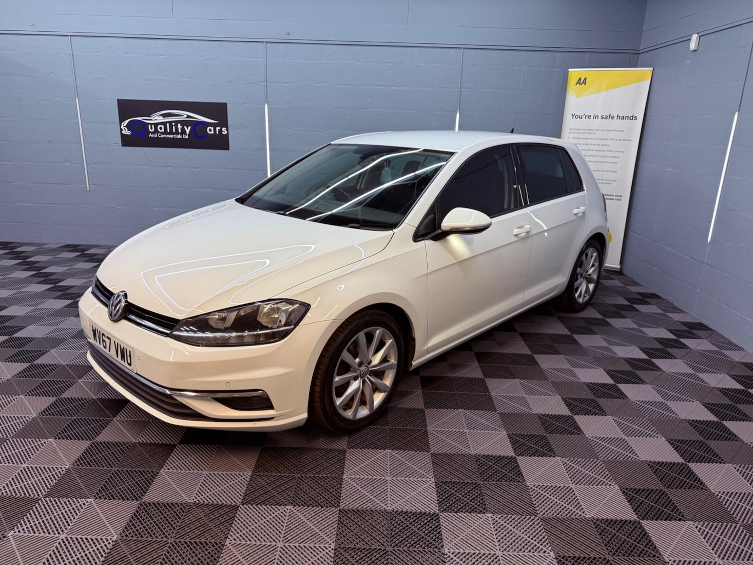 Used Volkswagen Golf 2017 for sale - 76987632: Photo 7