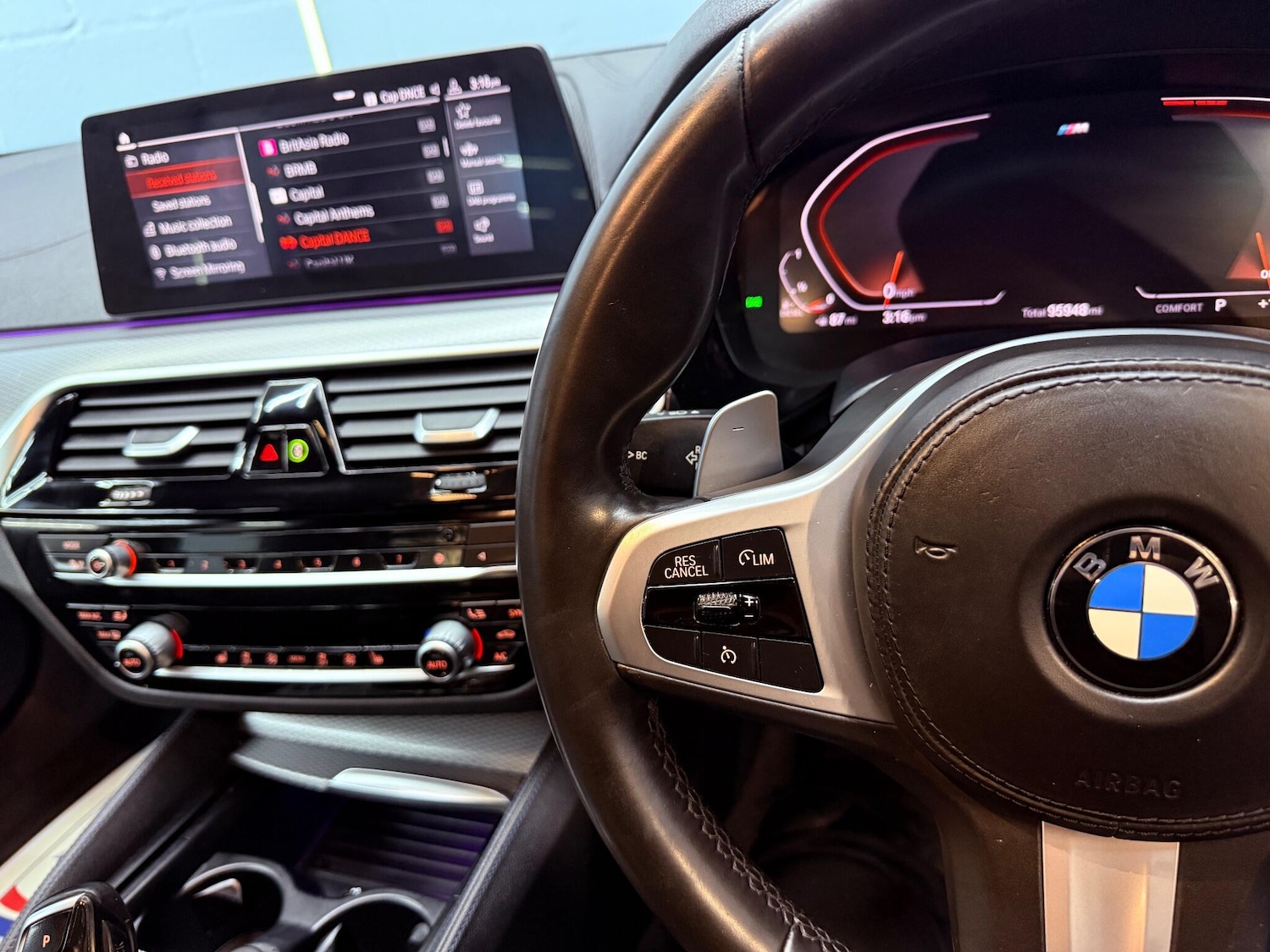 Used BMW 5 Series 2019 for sale - 75953816: Photo 25