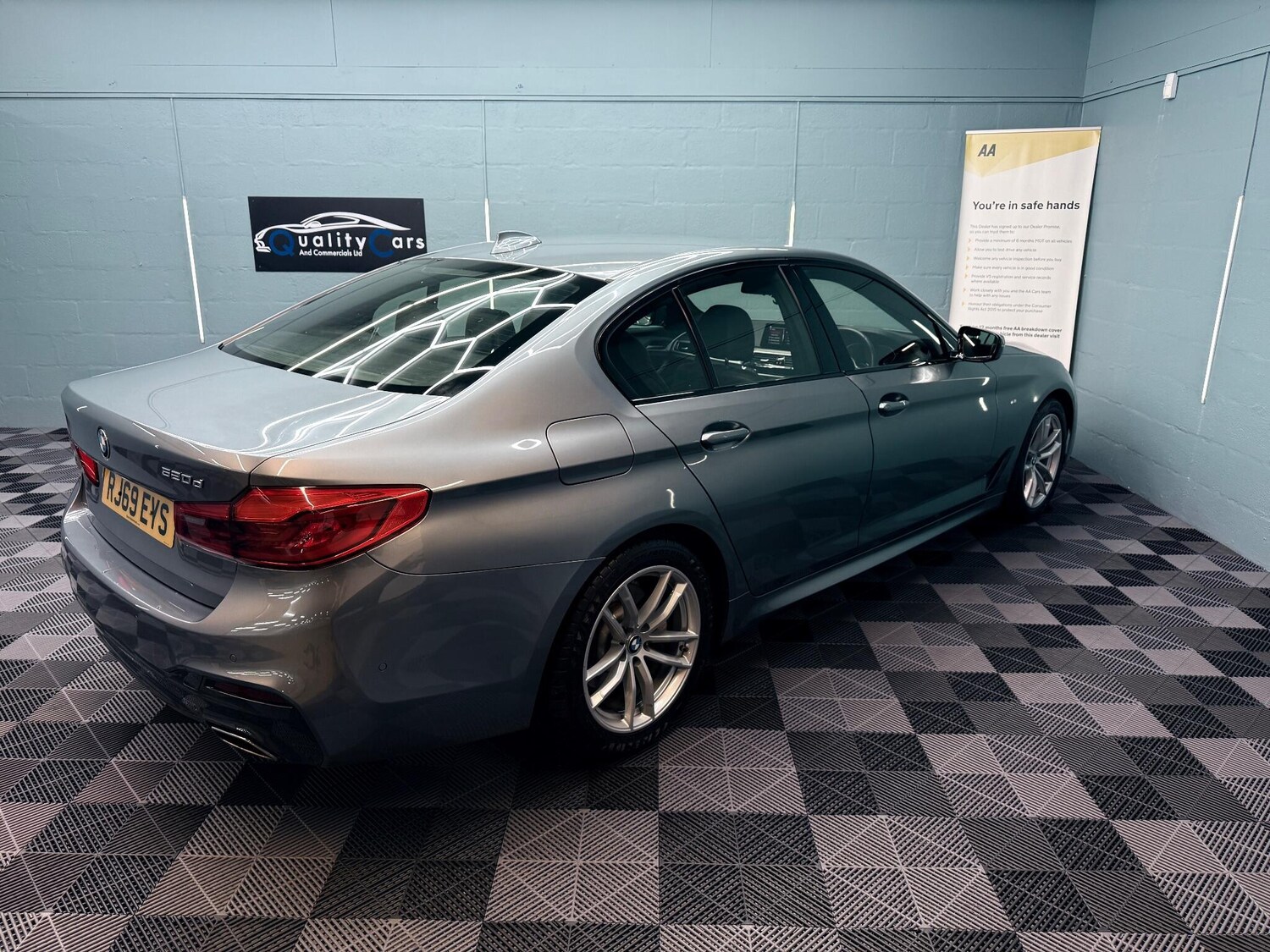 Used BMW 5 Series 2019 for sale - 75953816: Photo 64
