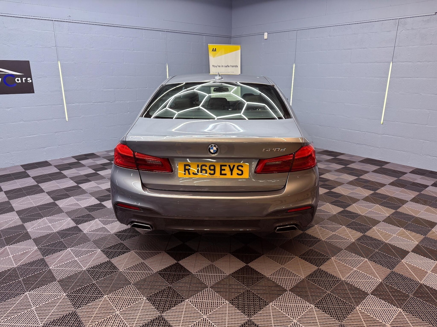 Used BMW 5 Series 2019 for sale - 75953816: Photo 65