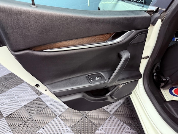 Used Maserati Ghibli 2015 for sale - 76084361: Photo 34