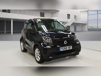 Used smart fortwo 2018 for sale - 76433116: Photo