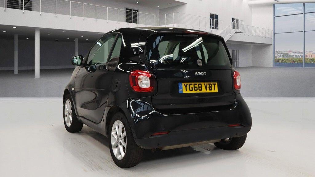 Used smart fortwo 2018 for sale - 76433116: Photo 3