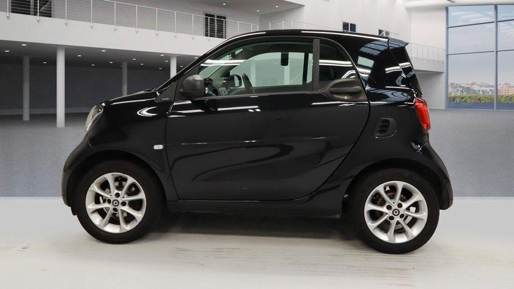 Used smart fortwo 2018 for sale - 76433116: Photo 4