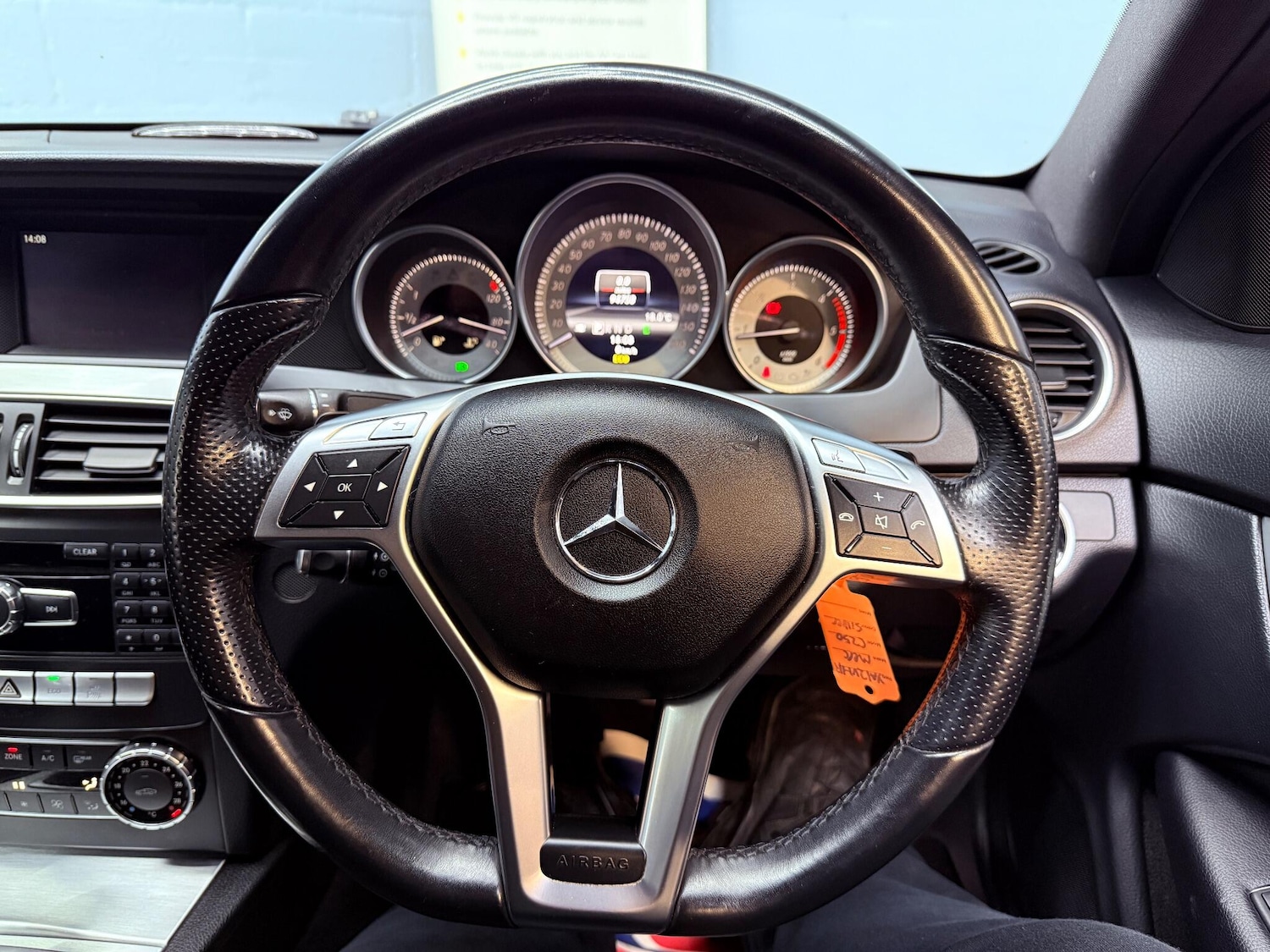 Used Mercedes-Benz C Class 2012 for sale - 76992454: Photo 19