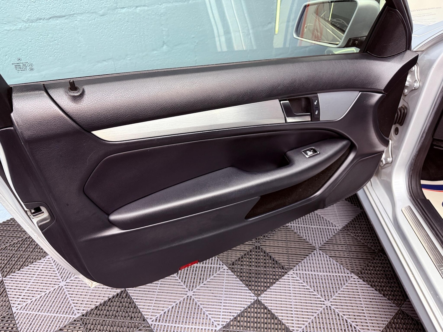 Used Mercedes-Benz C Class 2012 for sale - 76992454: Photo 21