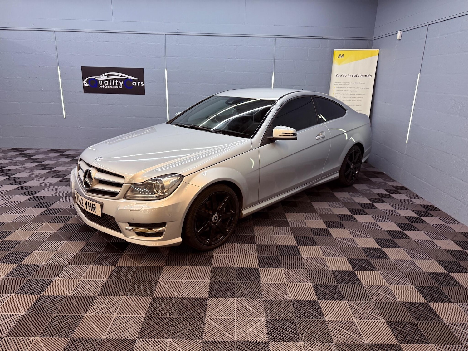 Used Mercedes-Benz C Class 2012 for sale - 76992454: Photo 5