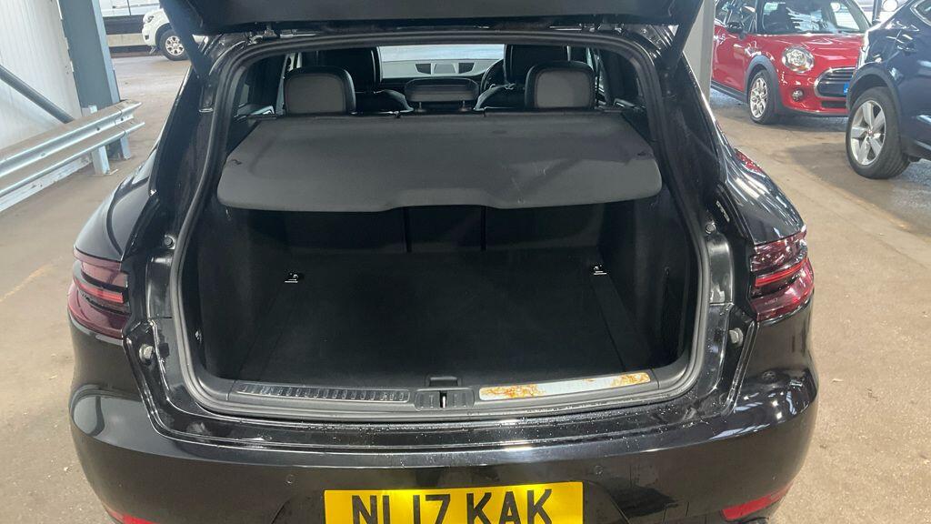 Used Porsche Macan 2017 for sale - 76432727: Photo 10