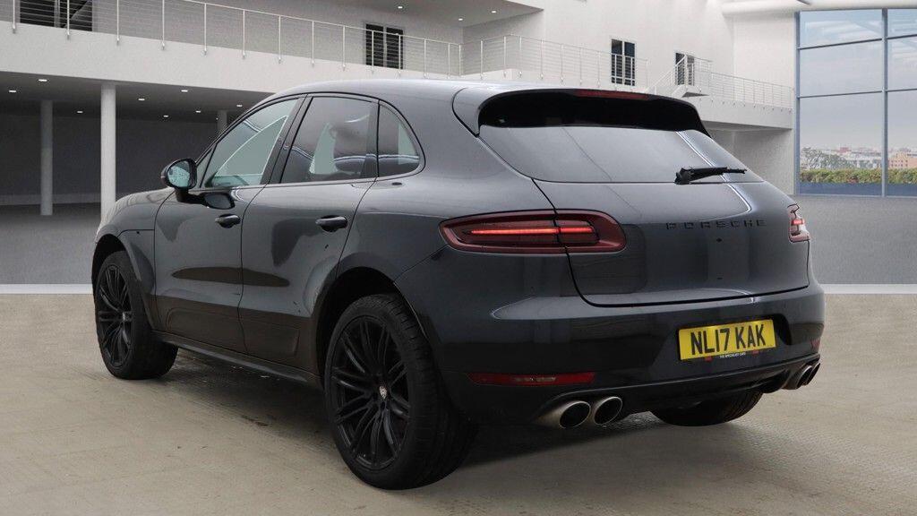 Used Porsche Macan 2017 for sale - 76432727: Photo 3