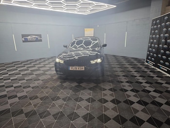 Used BMW 3 Series 2019 for sale - 78842958: Photo