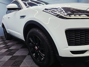 Used Jaguar E-Pace 2018 for sale - 79465354: Photo