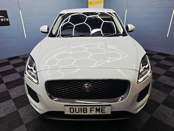 Used Jaguar E-Pace 2018 for sale - 79465354: Photo