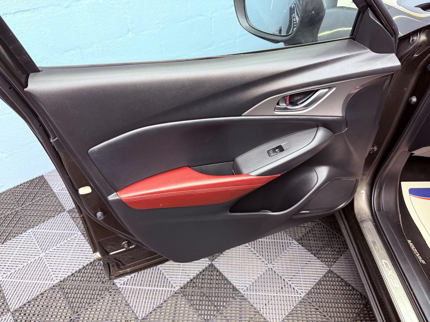 Used Mazda CX-3 2015 for sale - 76995269: Photo 28