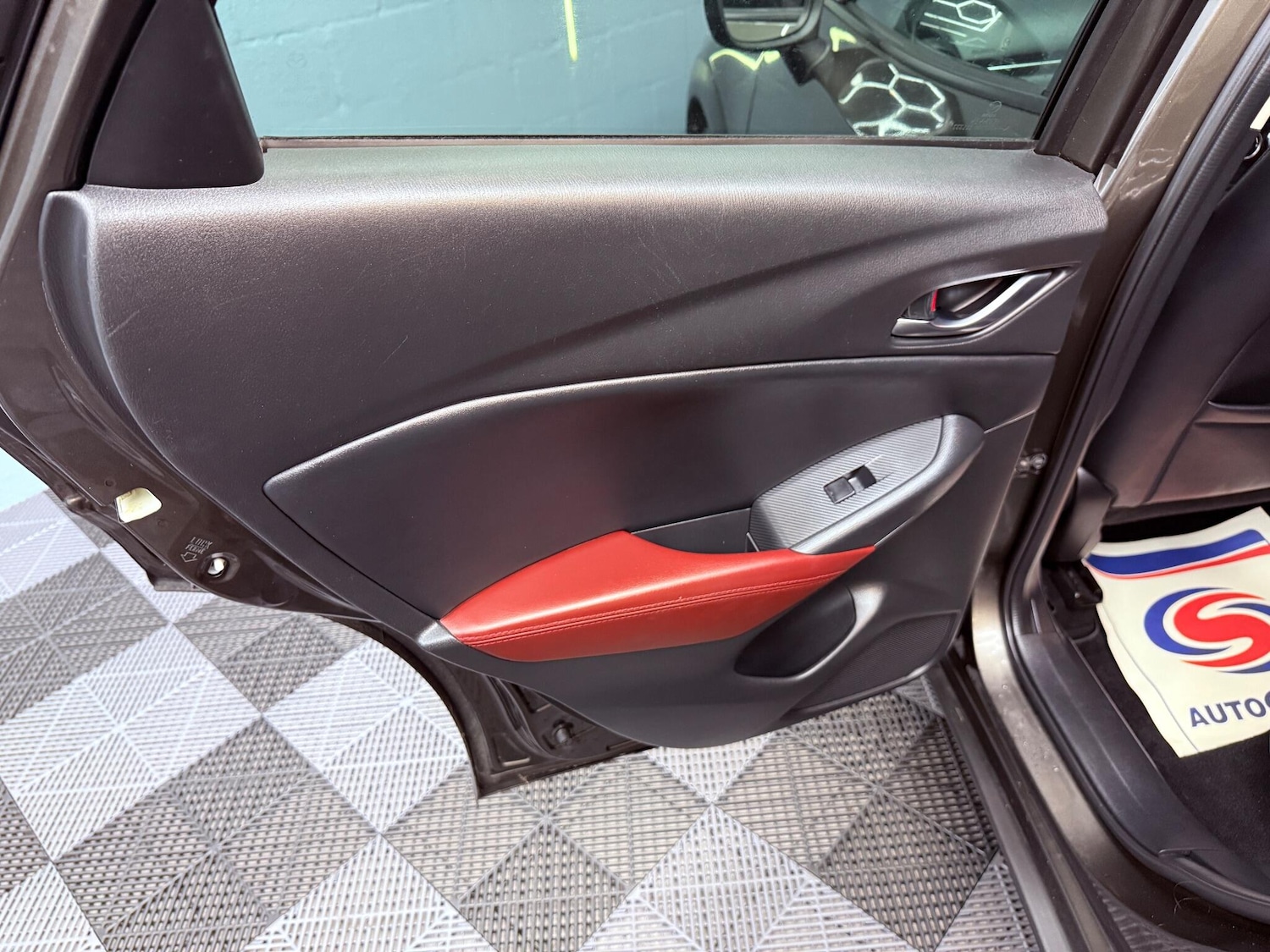 Used Mazda CX-3 2015 for sale - 76995269: Photo 31