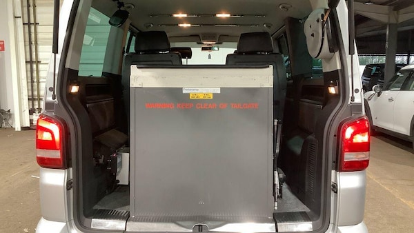 Used Volkswagen Caravelle 2011 for sale - 76306746: Photo 11