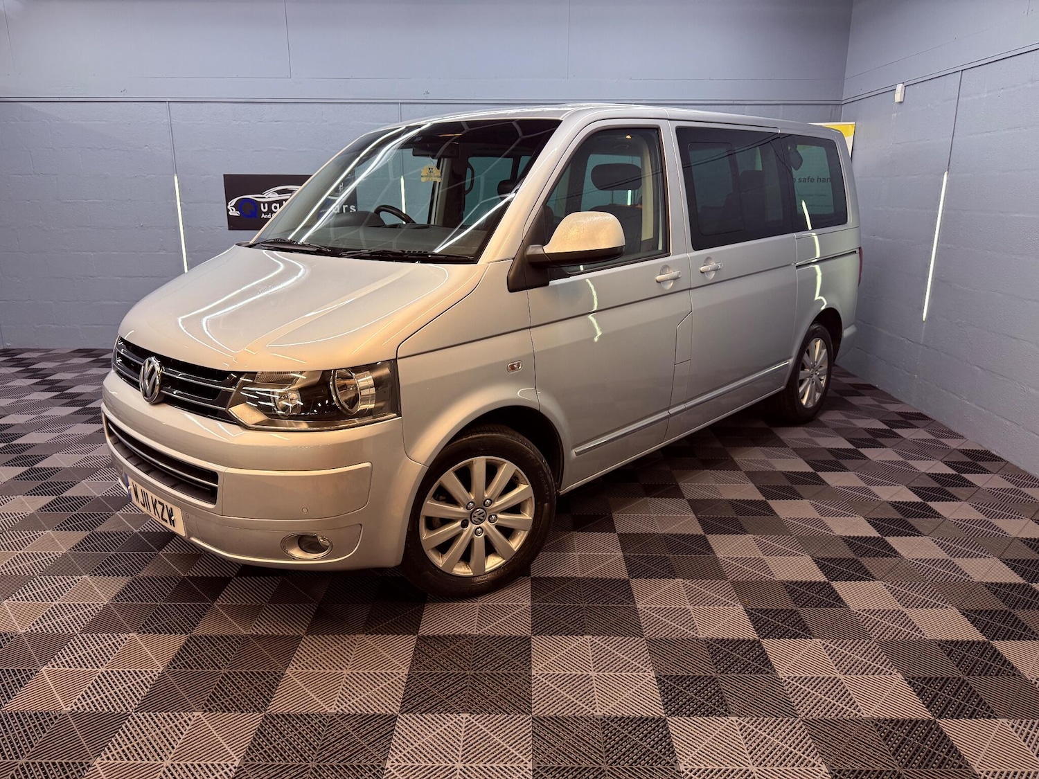 Used Volkswagen Caravelle 2011 for sale - 76306746: Photo 2