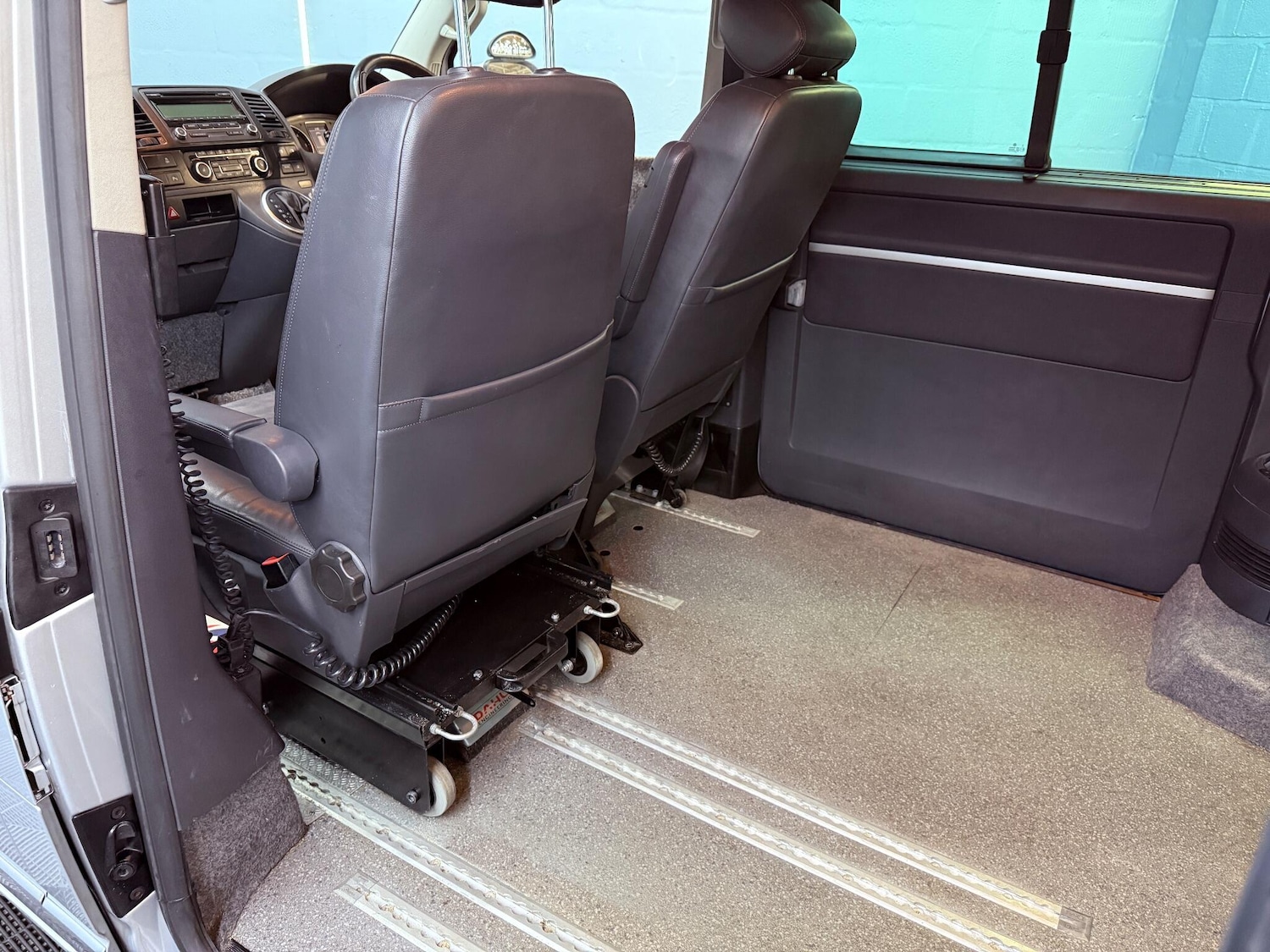 Used Volkswagen Caravelle 2011 for sale - 76306746: Photo 27