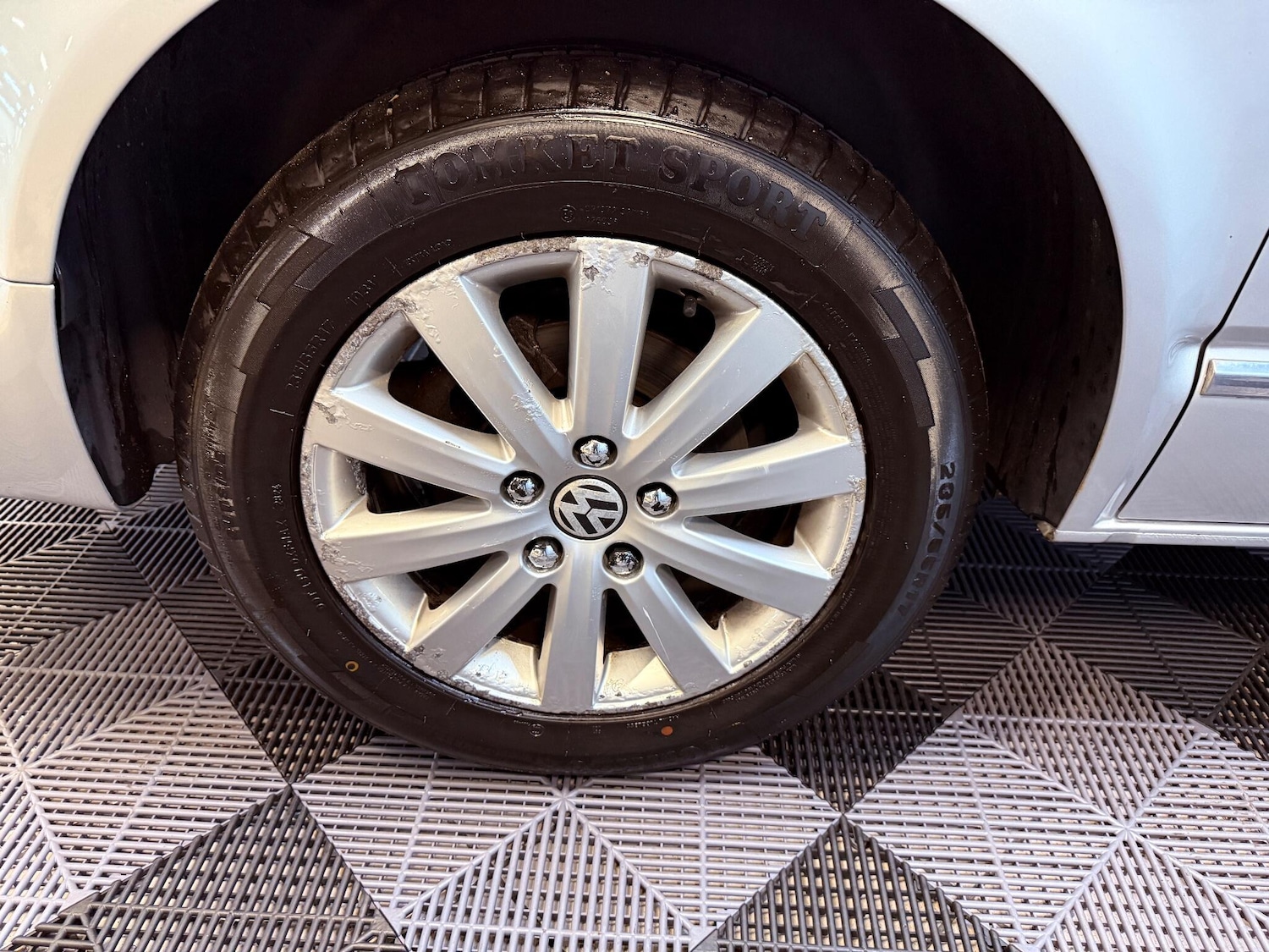 Used Volkswagen Caravelle 2011 for sale - 76306746: Photo 32